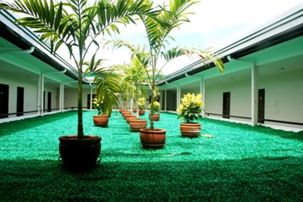 Cindy Kelly Hotel Olongapo Exterior photo