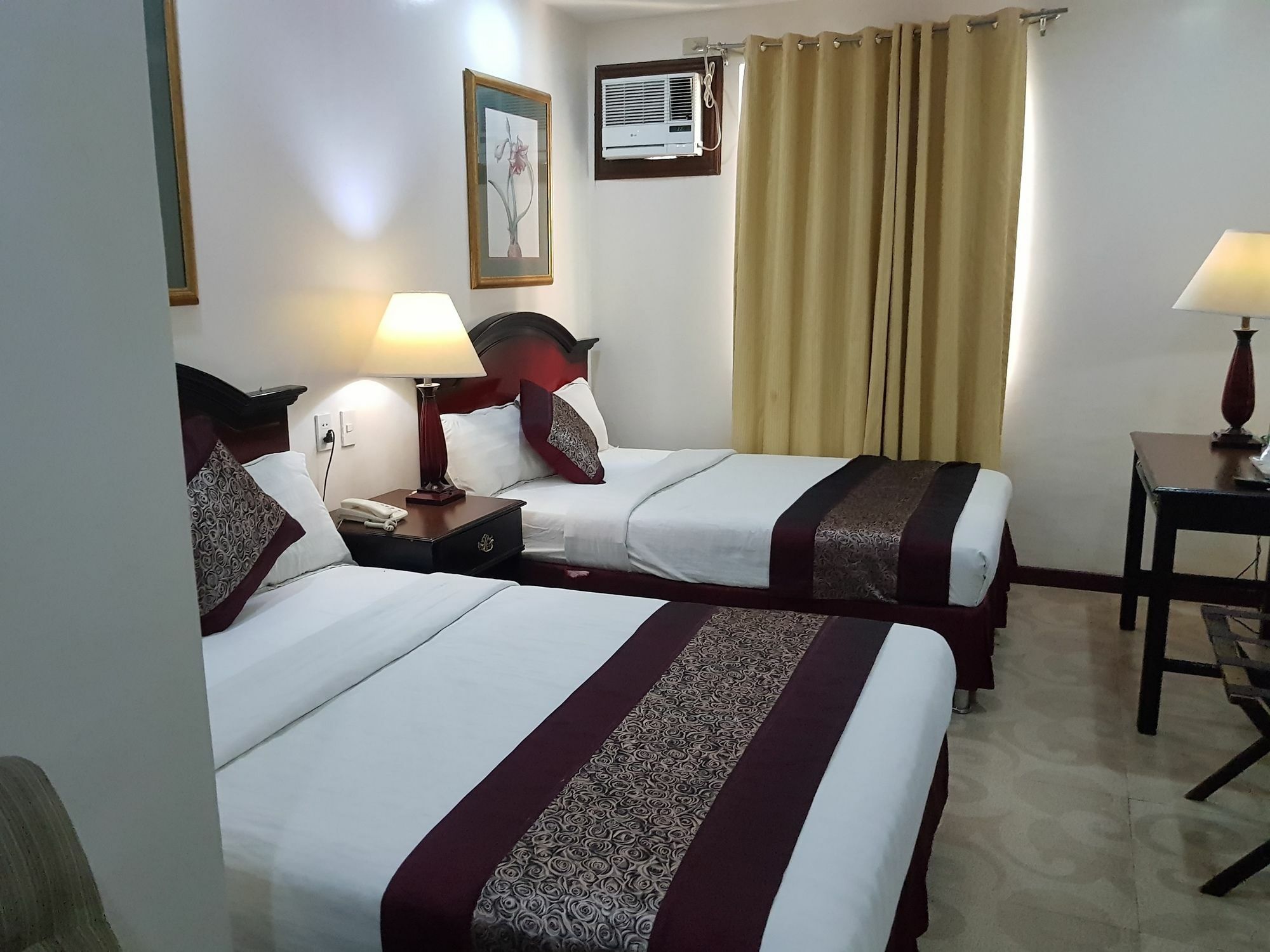 Cindy Kelly Hotel Olongapo Exterior photo